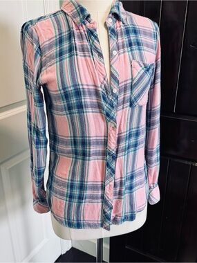 Rails Hunter Pink and Blue Plaid bubblegum Button-Down Shirt